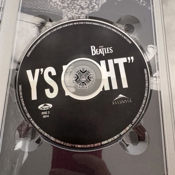 The Beatles Collector's Edition Gray Box Set - Picture 9 of 9